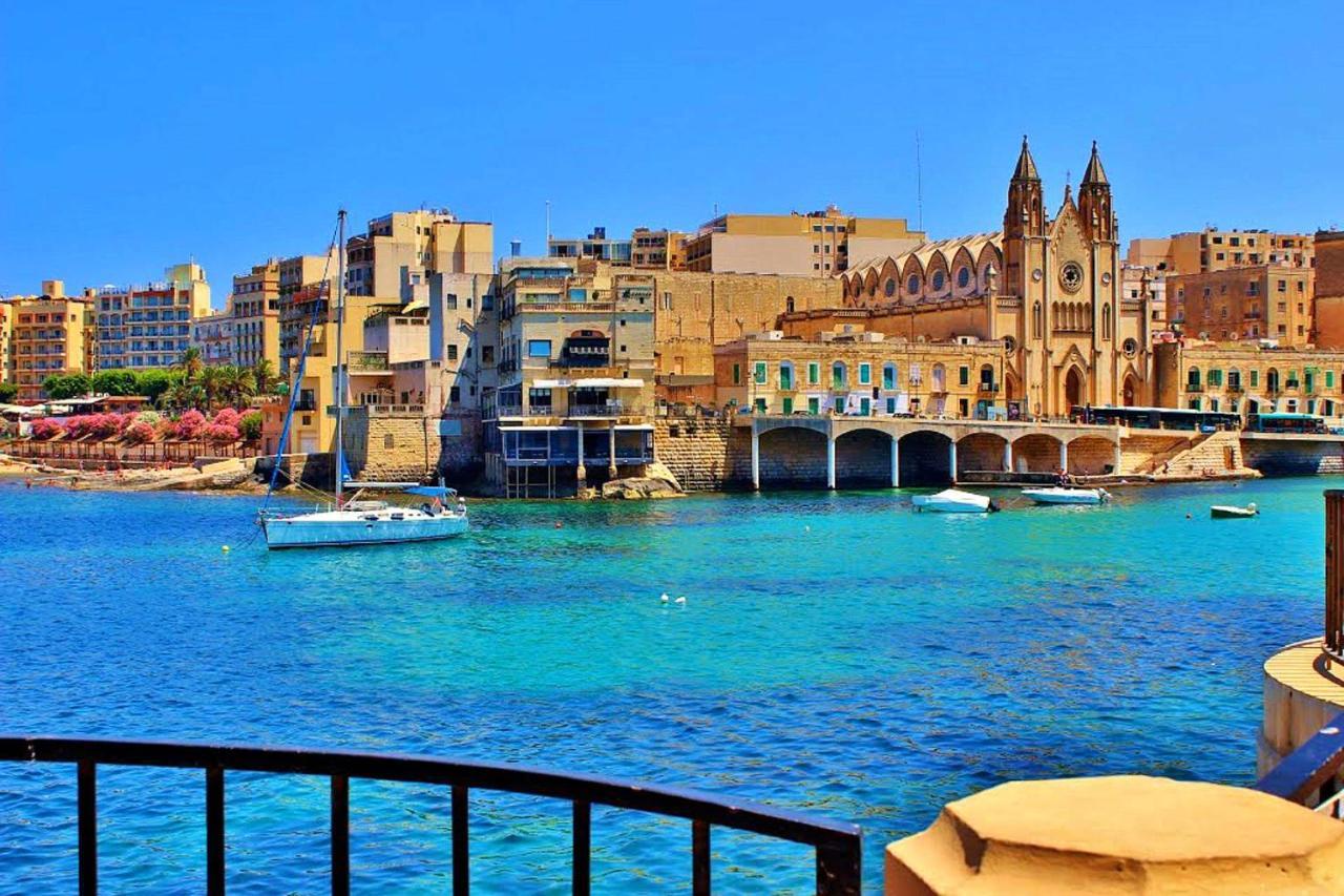 Idyllic Apartment Steps From The Promenade Sliema Esterno foto